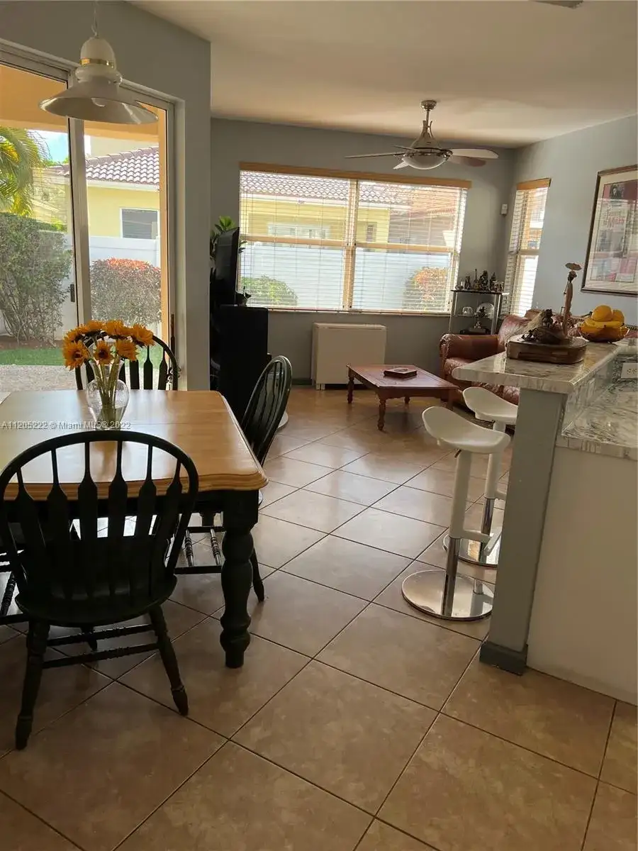 2250 NE 37th Rd, Homestead FL 33033 photo 3