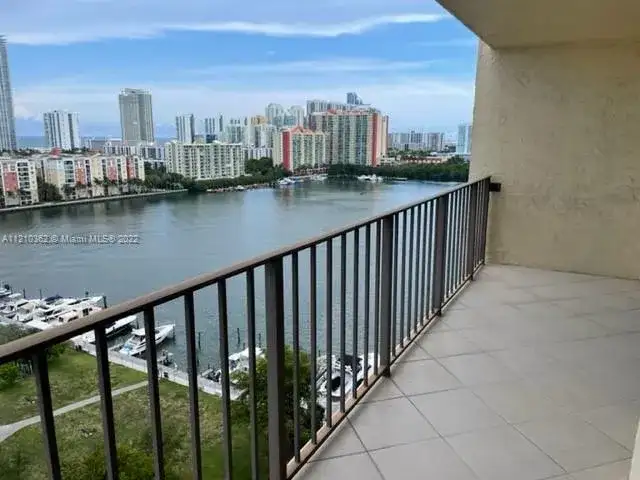 290 174th St # 1714, Sunny Isles Beach FL 33160 photo 3