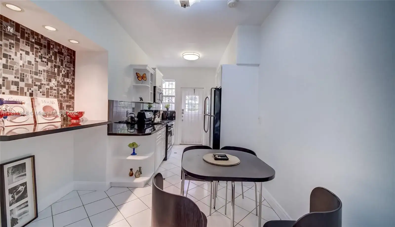 825 Jefferson Ave # 2, Miami Beach FL 33139 photo 2
