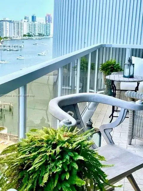 9 Island Ave # 1409, Miami Beach FL 33139 photo 3