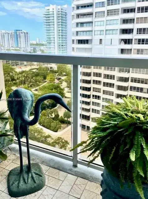 9 Island Ave # 1409, Miami Beach FL 33139 photo 5