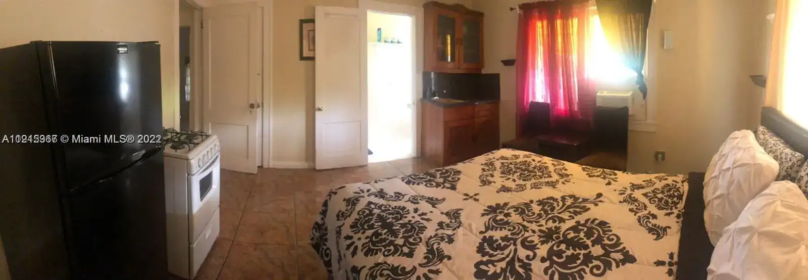 2007 N Bay Rd, Miami Beach FL 33140 photo 2