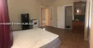 2007 N Bay Rd, Miami Beach FL 33140 photo 3