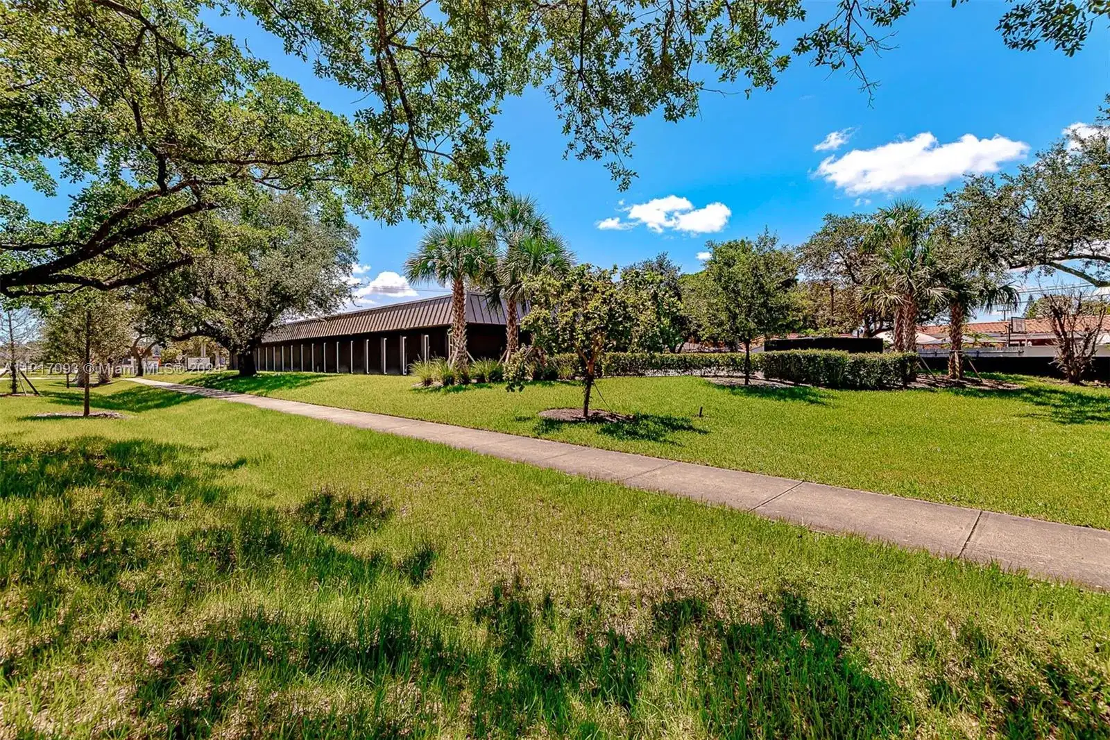 7700 Davie Road Ext, Hollywood FL 33024 photo 4