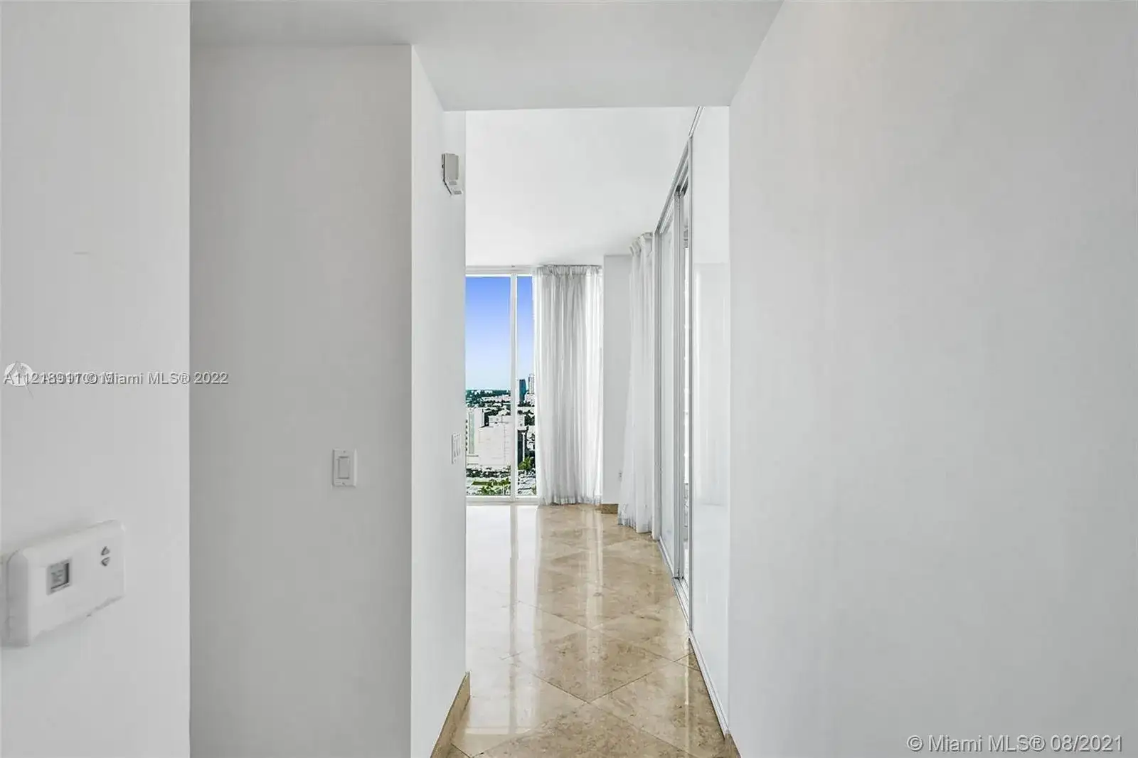 1040 Biscayne Blvd, Miami FL 33132 photo 3