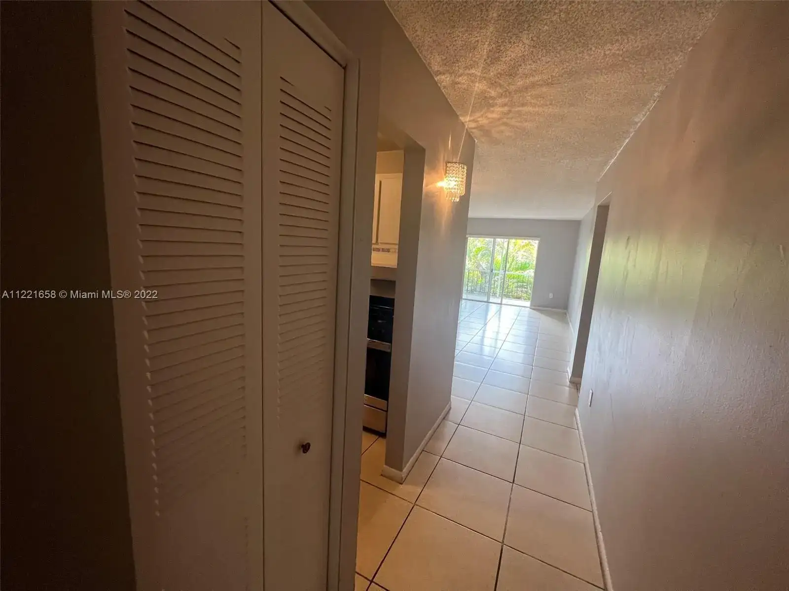 6902 N Kendall Dr # E303, Pinecrest FL 33156 photo 4