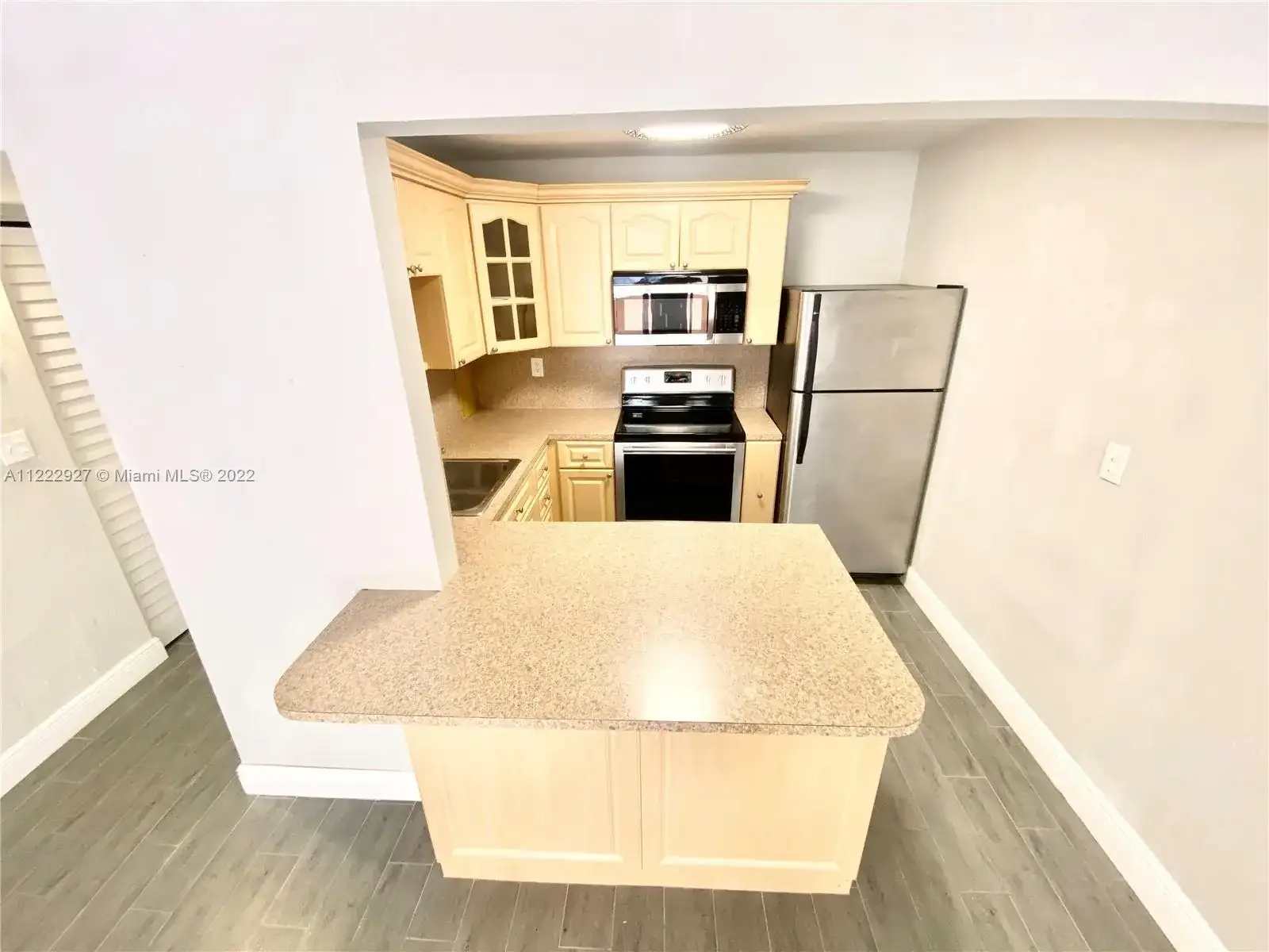 10400 SW 108th Ave # A315, Miami FL 33176 photo 3