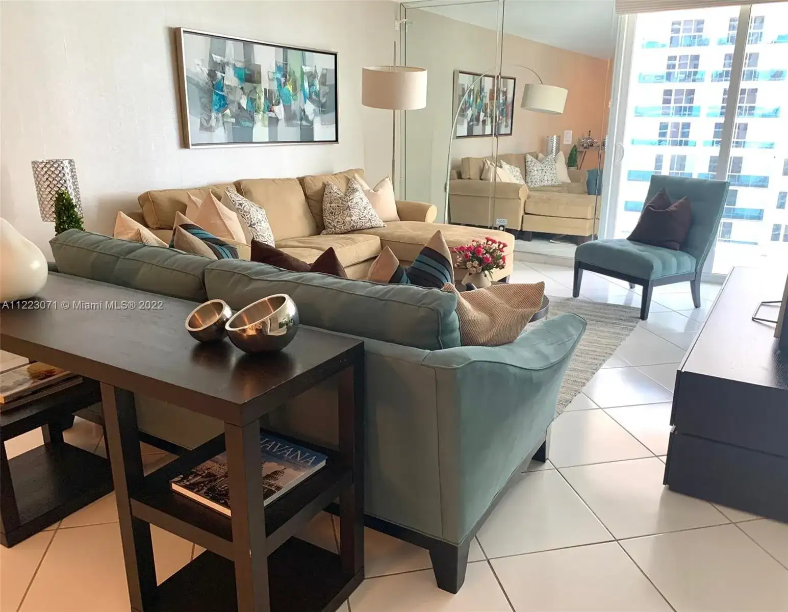 2401 Collins Ave # 1107, Miami Beach FL 33140 photo 4