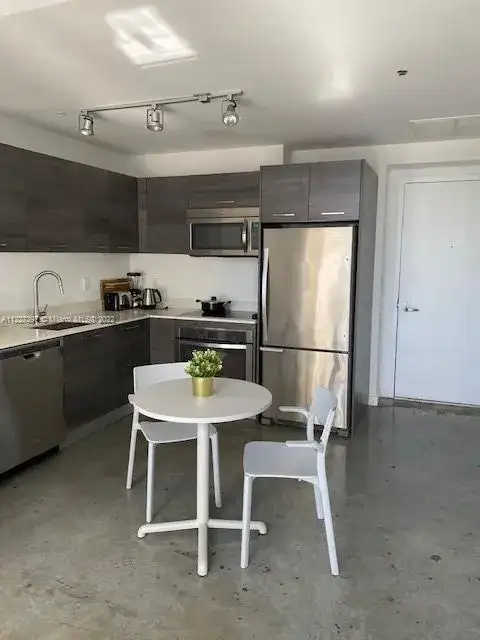 151 SE 1st St # 2205, Miami FL 33131 photo 4