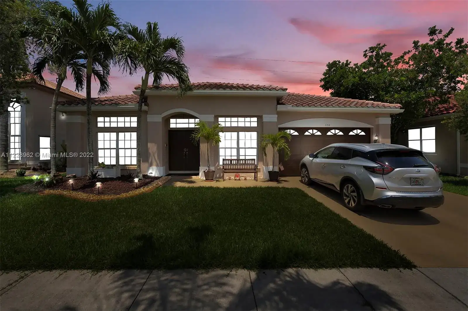1154 NW 183rd Ter, Pembroke Pines FL 33029 photo 2