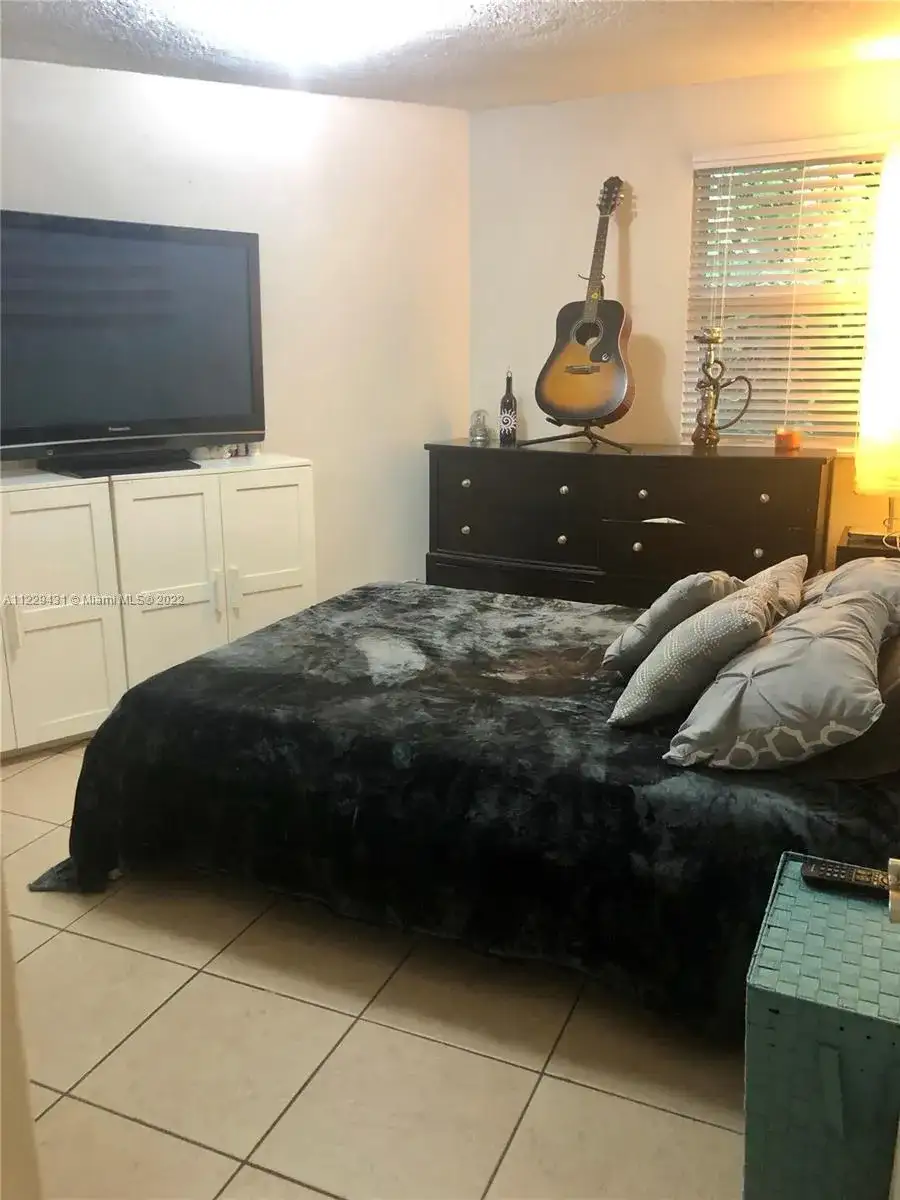 11659 Griffing Blvd # 5, Biscayne Park FL 33161 photo 4