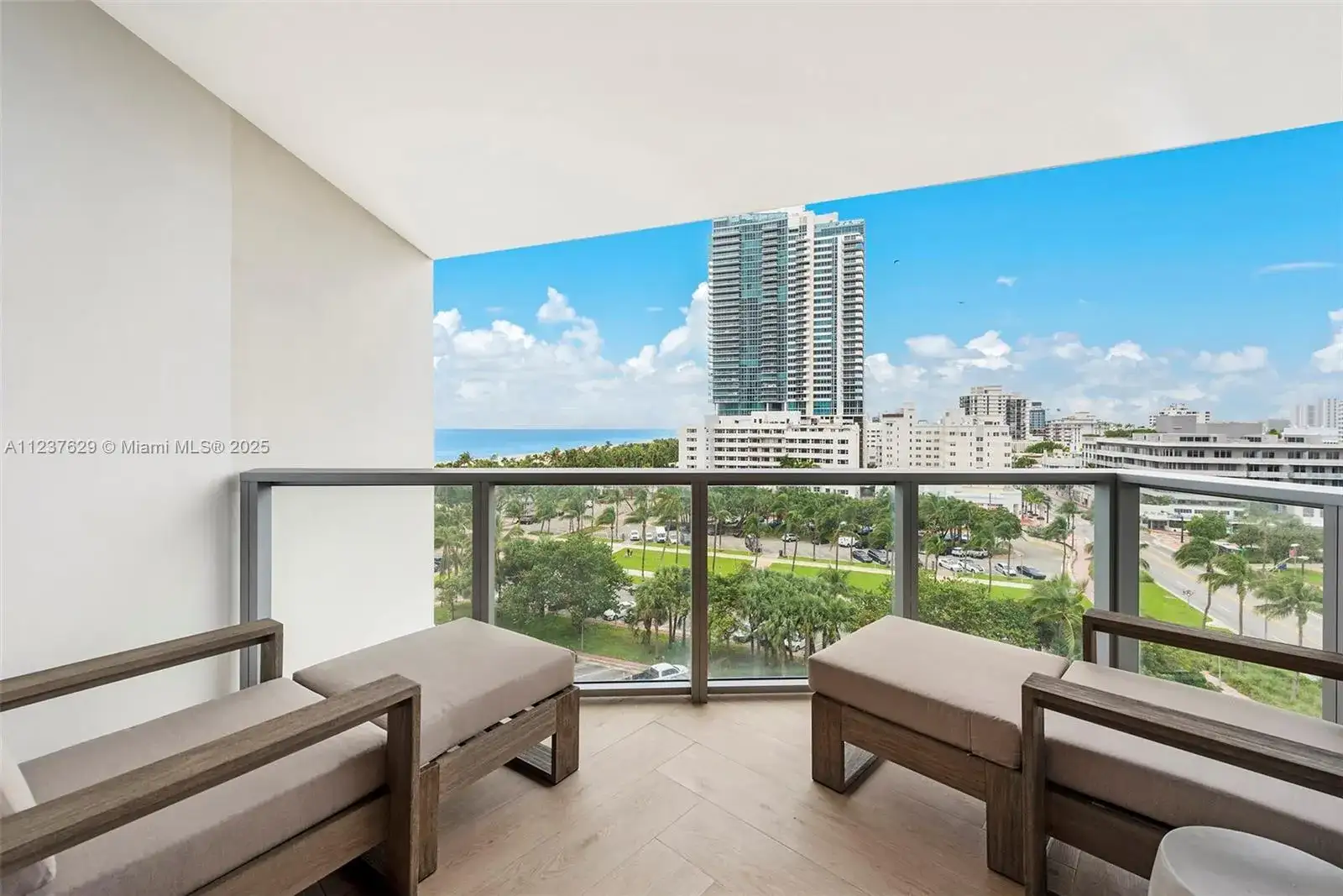2201 Collins Ave # 804, Miami Beach FL 33139 photo 2