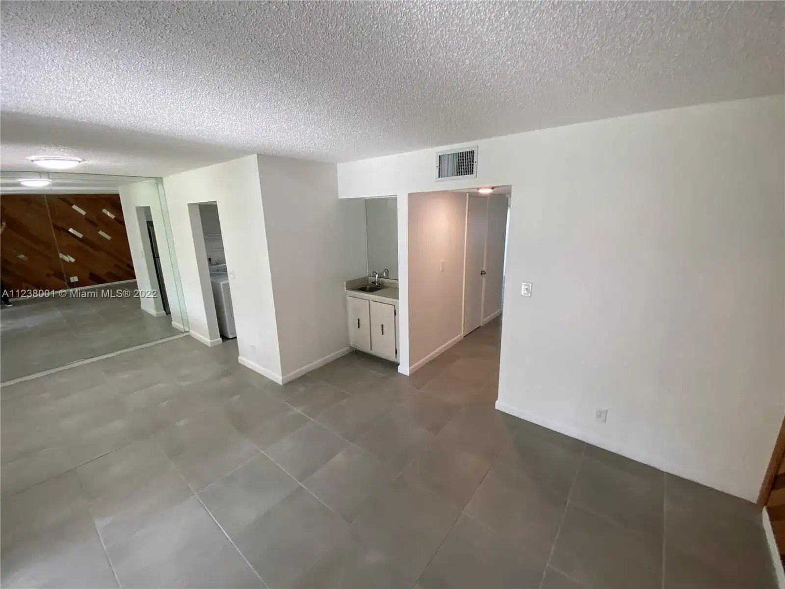 2950 NW 106th Ave # 2, Sunrise FL 33322 photo 4