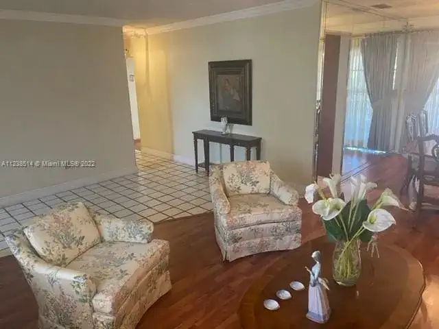 9770 SW 12th Ter, Miami FL 33174 photo 4