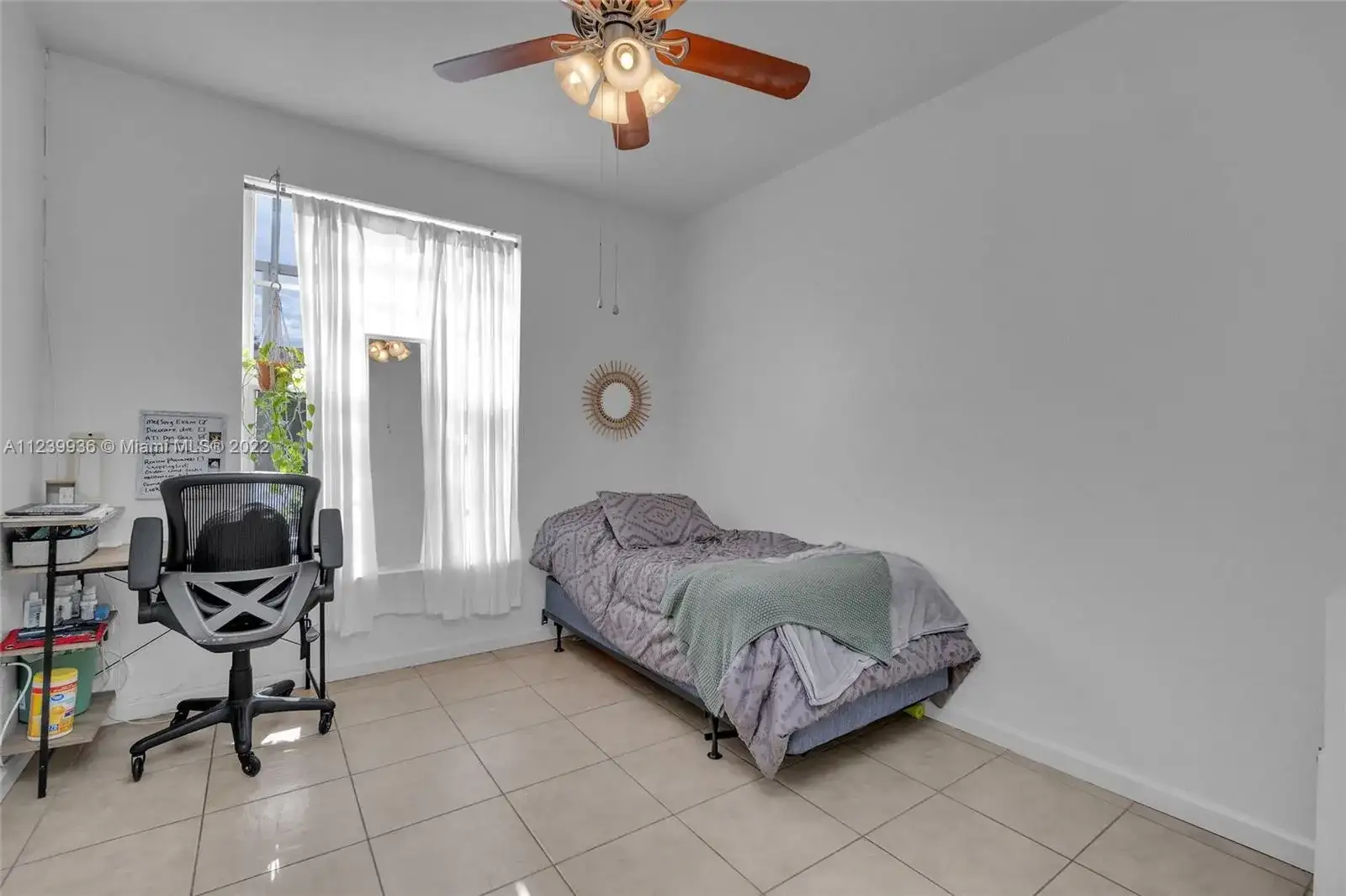 1904 NW 78th Way, Pembroke Pines FL 33024 photo 5