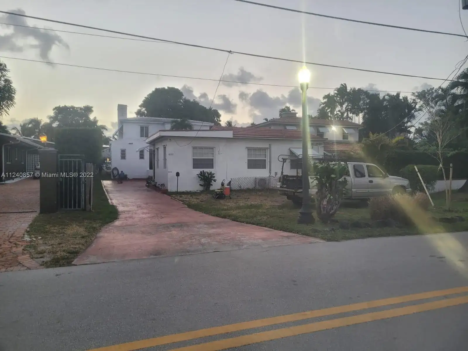4230 Chase Ave, Miami Beach FL 33140 photo 5