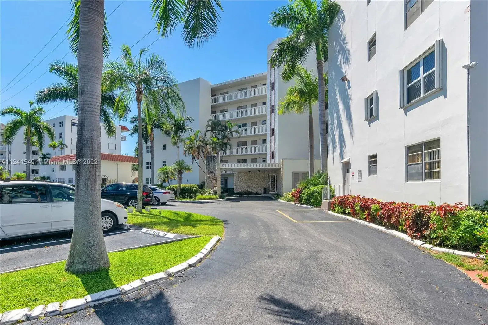 3181 S Ocean Dr # 108, Hallandale Beach FL 33009 photo 5