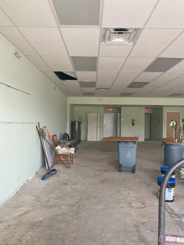 13801 S Dixie Hwy, Palmetto Bay FL 33176 photo 4