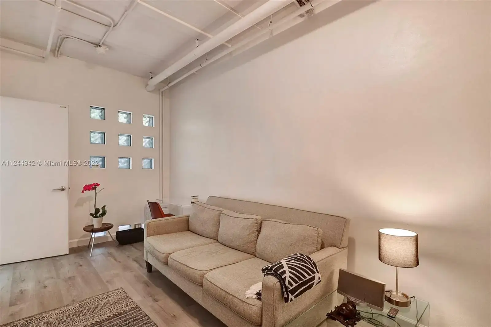 709 2nd St # 5, Miami Beach FL 33139 photo 5