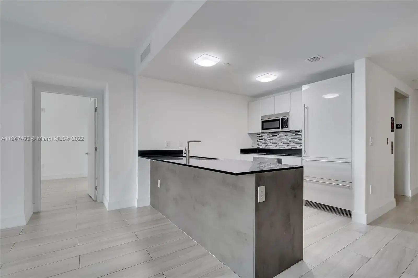1010 Brickell Ave # 1904, Miami FL 33131 photo 3