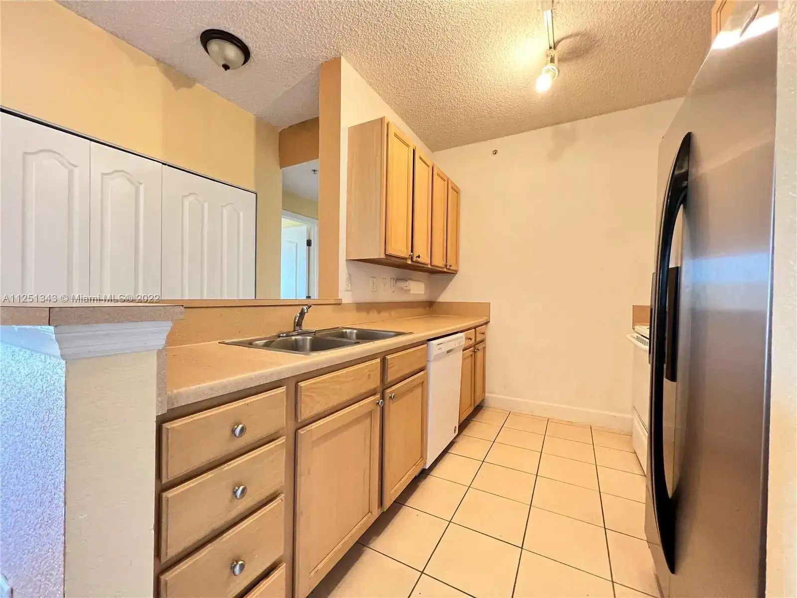 6001 SW 70th St # 650, South Miami FL 33143 photo 5