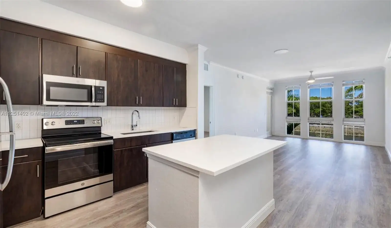 10170 SW 7th St # 301, Pembroke Pines FL 33025 photo 3