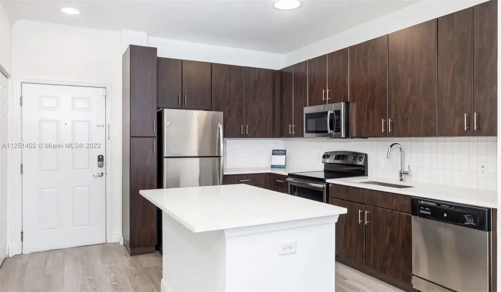 10170 SW 7th St # 301, Pembroke Pines FL 33025 photo 5