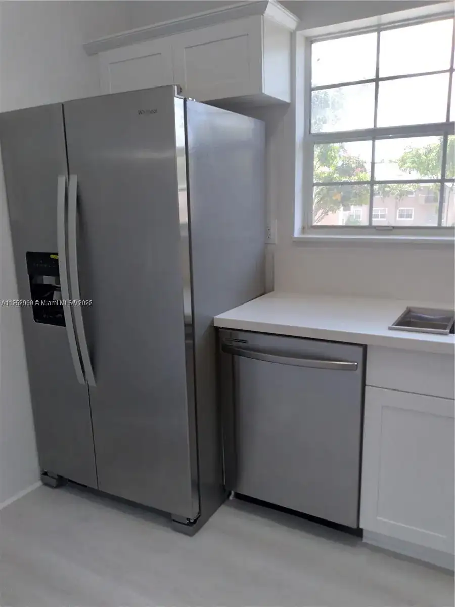 1761 NW 96th Ter # 3D, Pembroke Pines FL 33024 photo 2