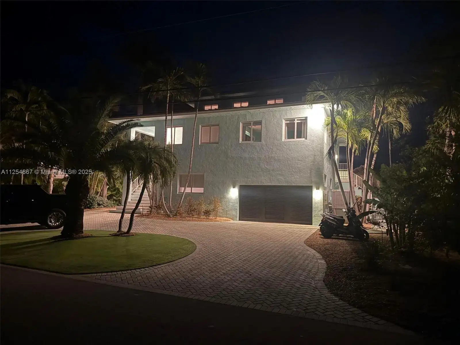 124 S Indies, Marathon FL 33050 photo 4