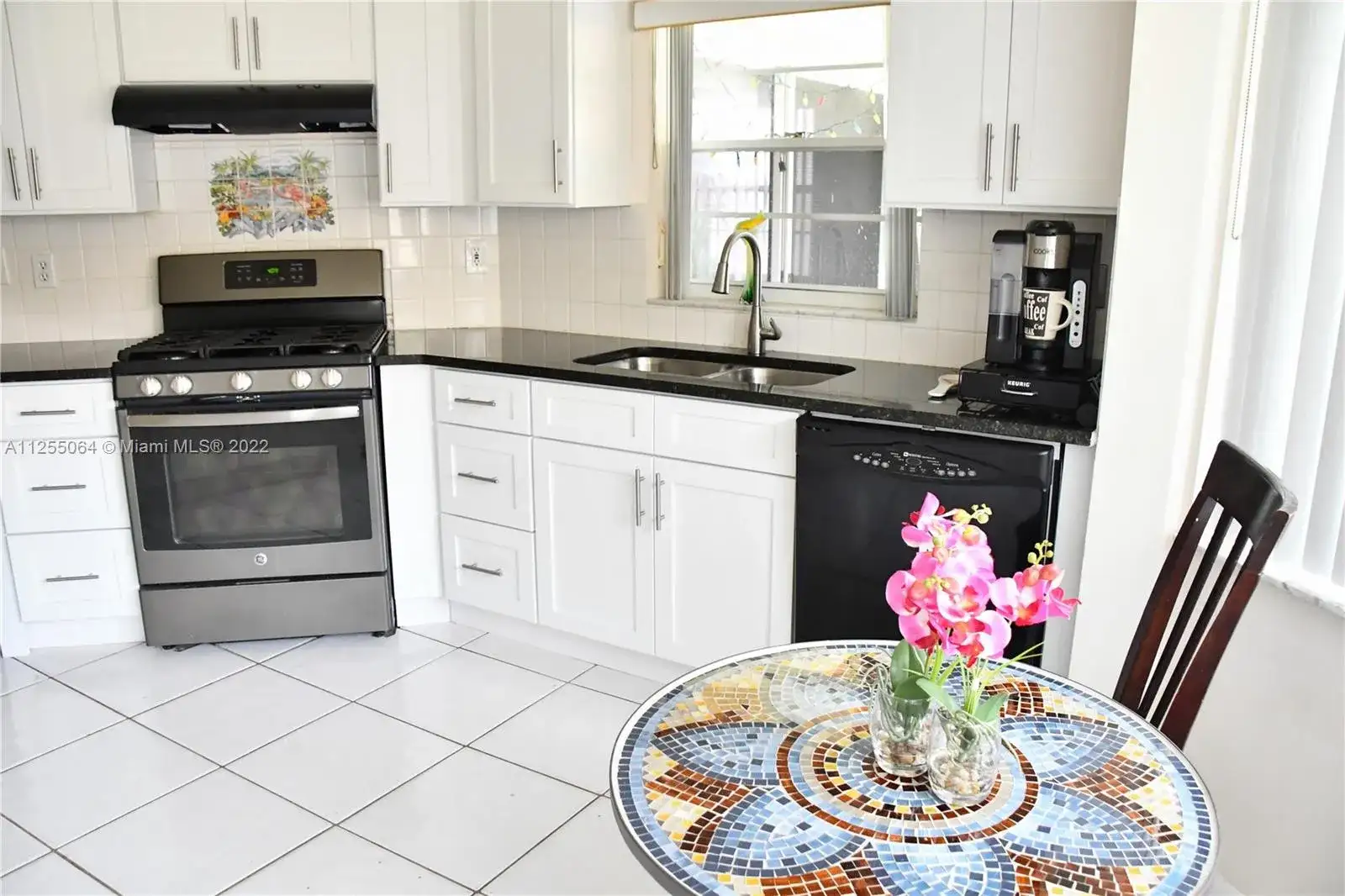 12265 NW 32nd Mnr, Sunrise FL 33323 photo 4