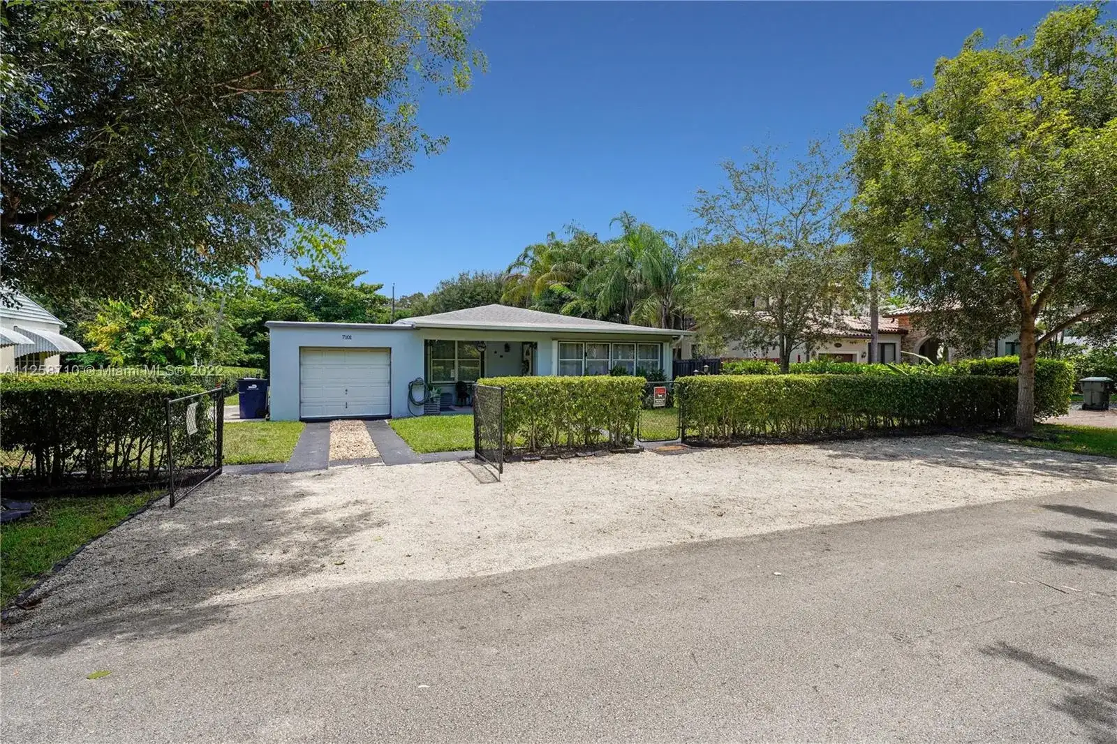 7101 SW 64th Ct, South Miami FL 33143 photo 4