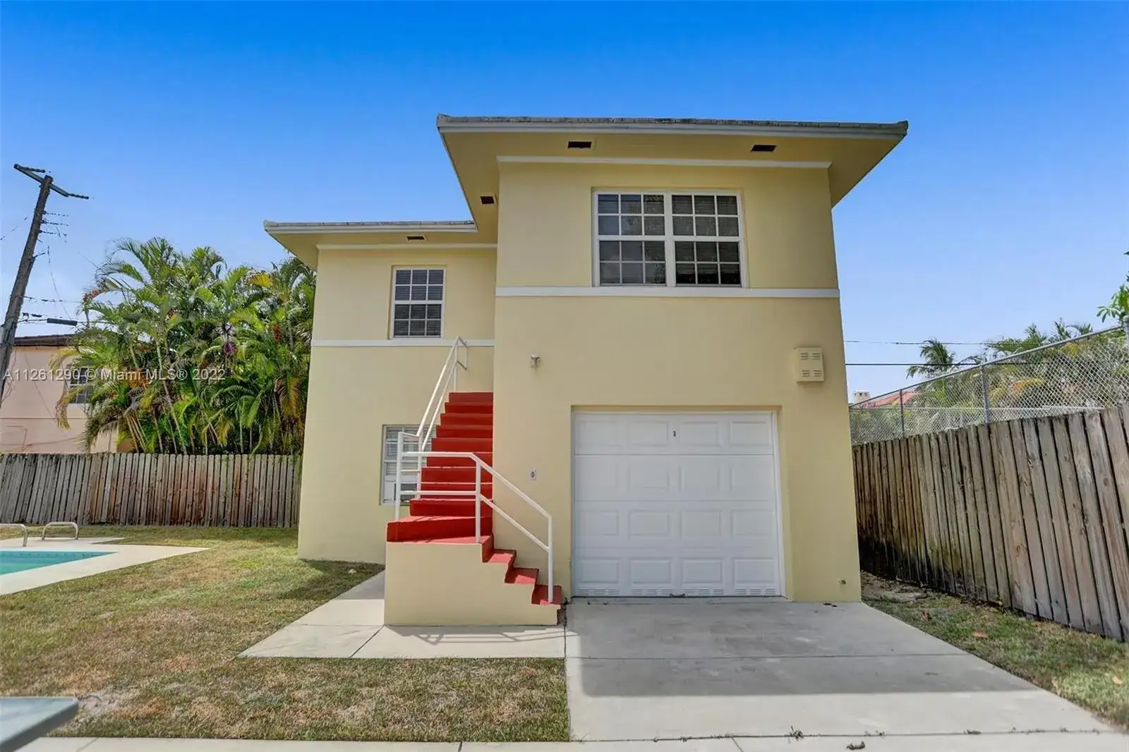 4340 Pine Tree Dr, Miami Beach FL 33140 photo 4