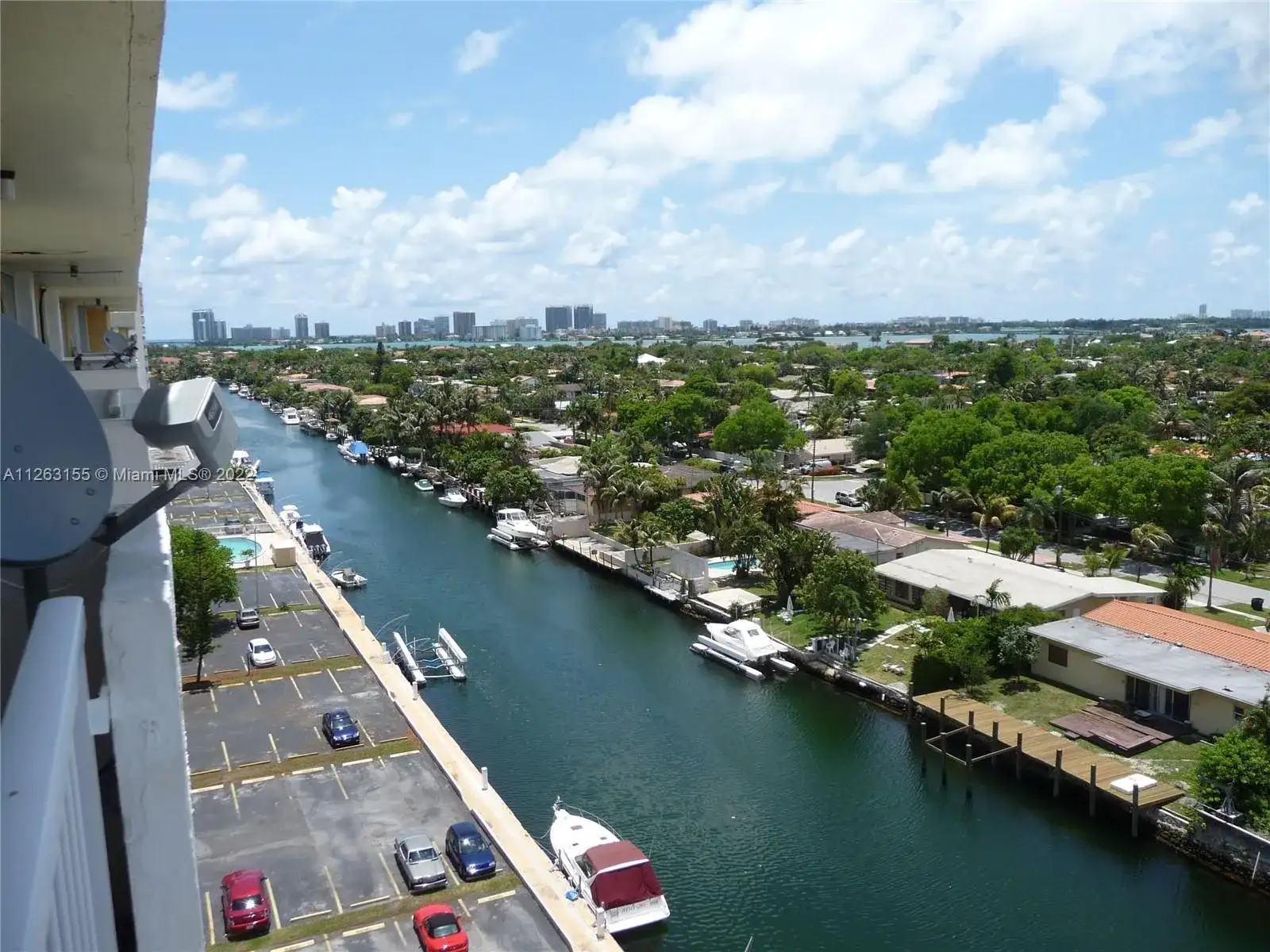 2000 NE 135th St # 1004, North Miami FL 33181 photo 2