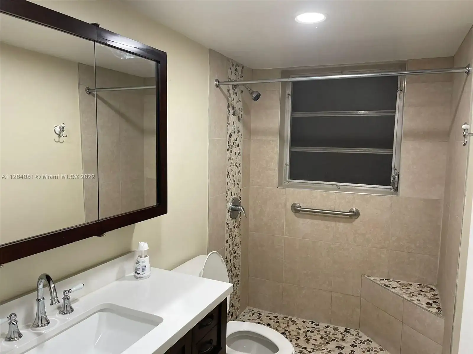 1631 NW 46th Ave # 119, Lauderhill FL 33313 photo 4