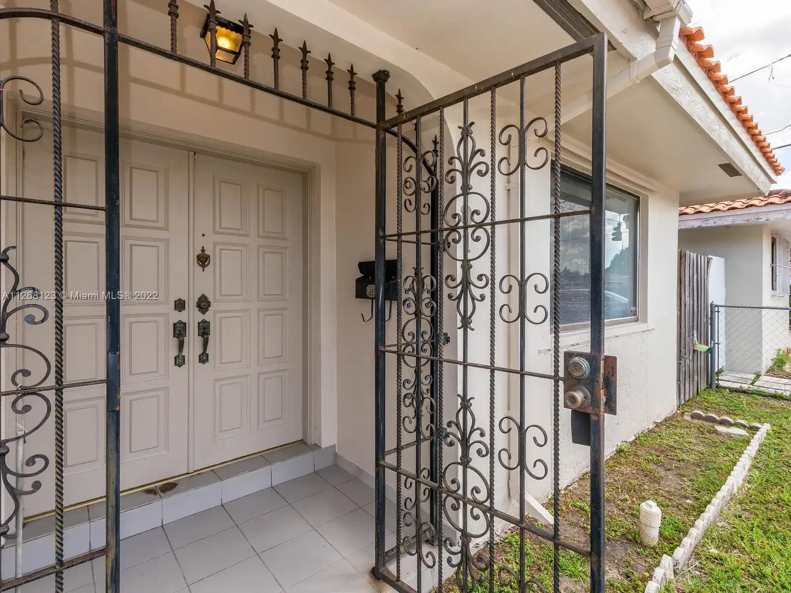 811 W 33rd St, Hialeah FL 33012 photo 5
