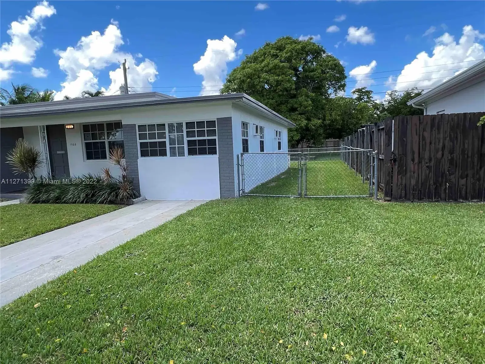 1920 SW 63rd Ave, West Miami FL 33155 photo 2