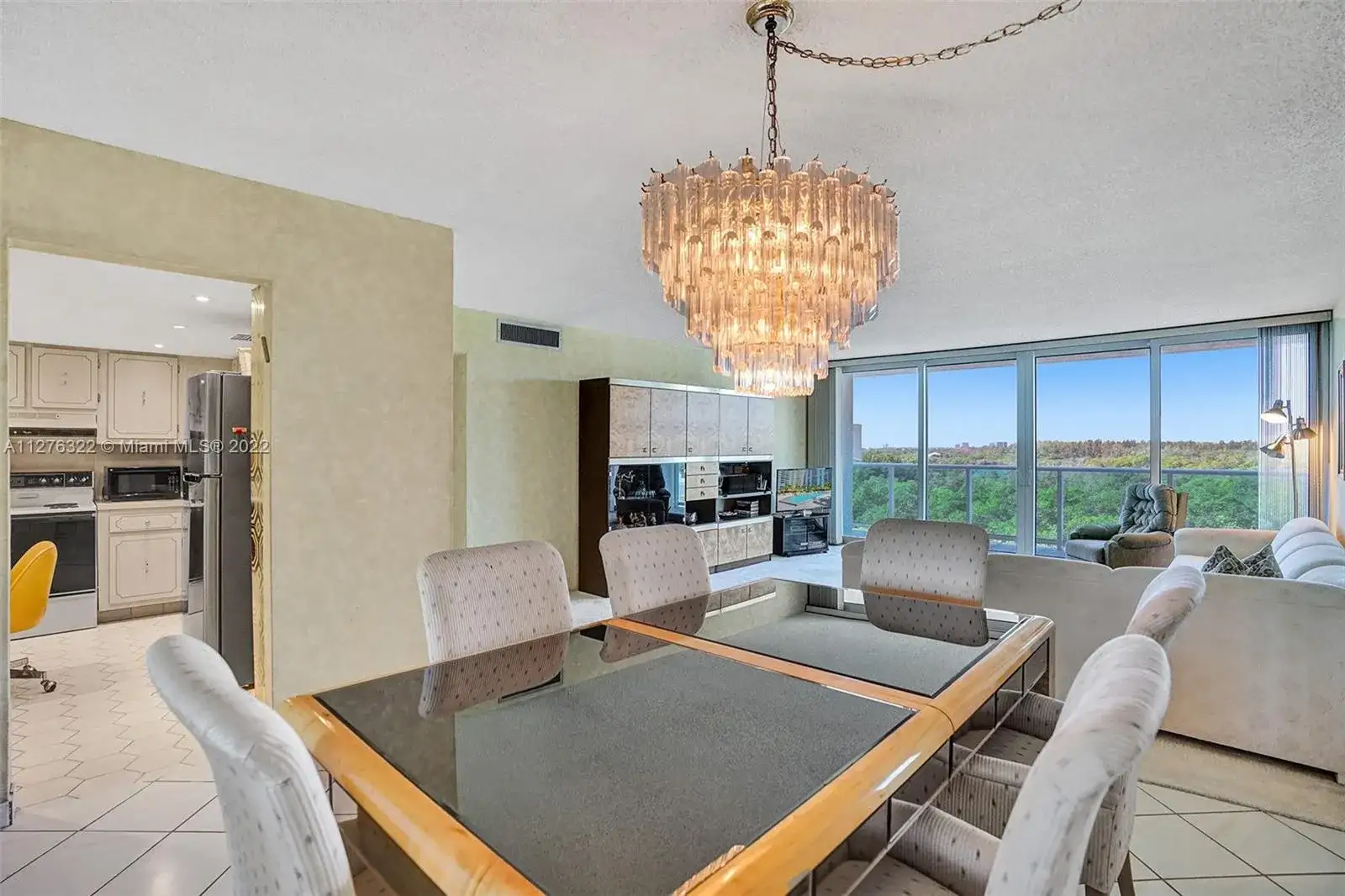 100 Bayview Dr # 617, Sunny Isles Beach FL 33160 photo 4