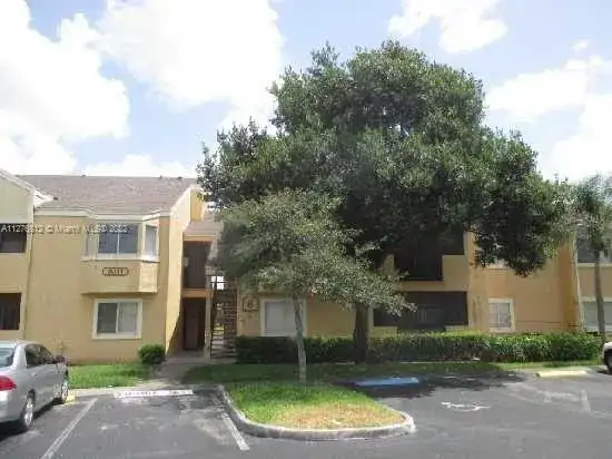 8471 SW 5th St # 208, Pembroke Pines FL 33025 photo 2