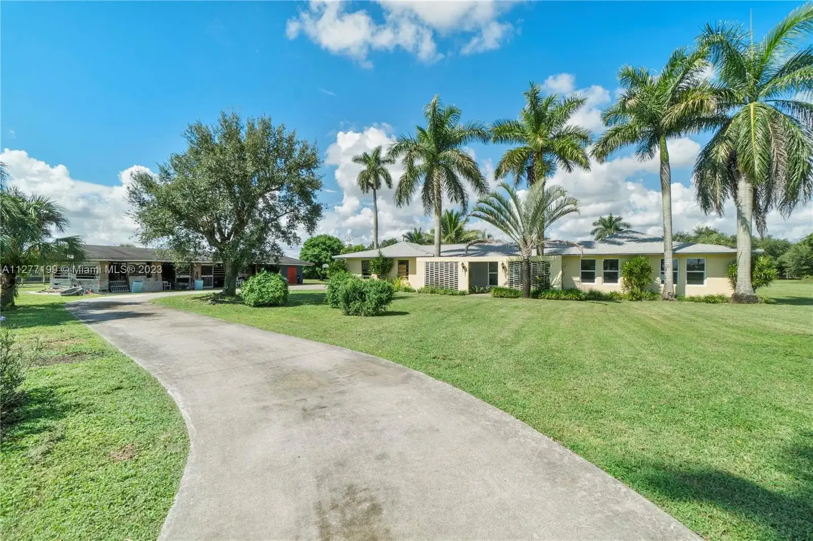 25950 SW 187 AVE, Homestead FL 33031 photo 3