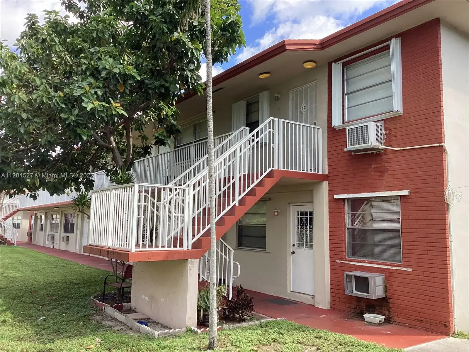 2917 Plunkett St # 22C, Hollywood FL 33020 photo 3