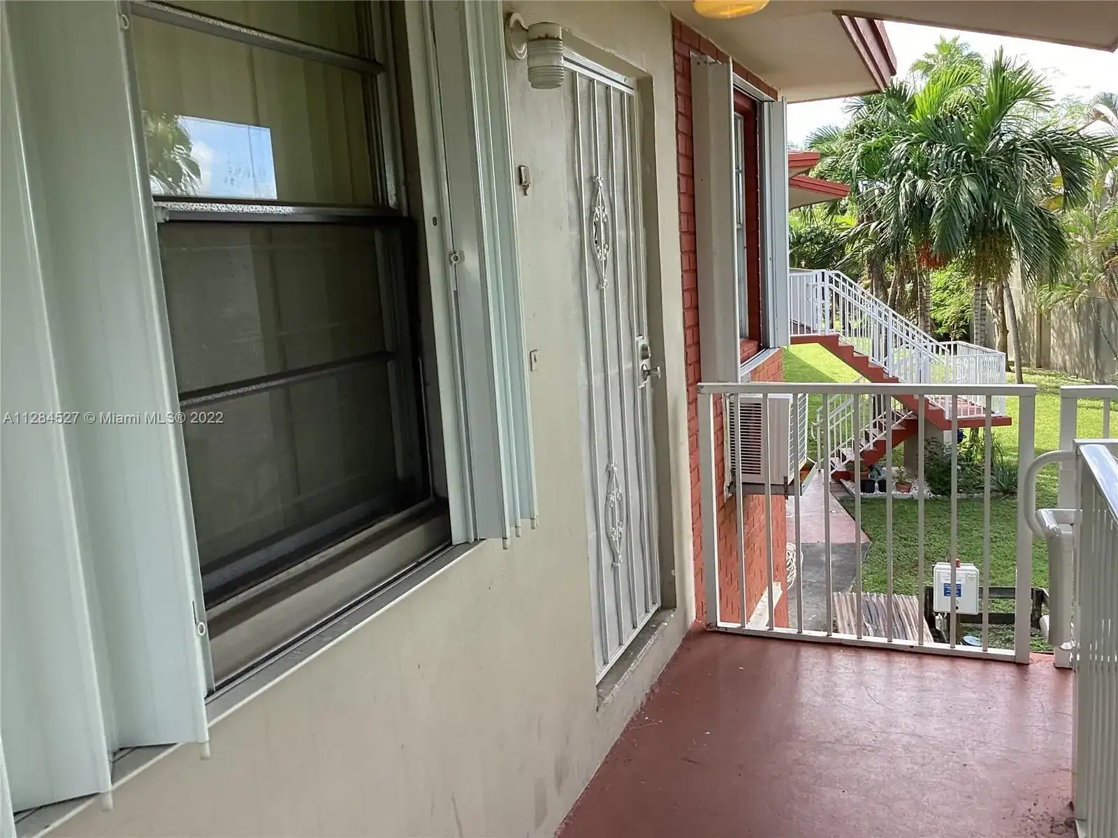2917 Plunkett St # 22C, Hollywood FL 33020 photo 4