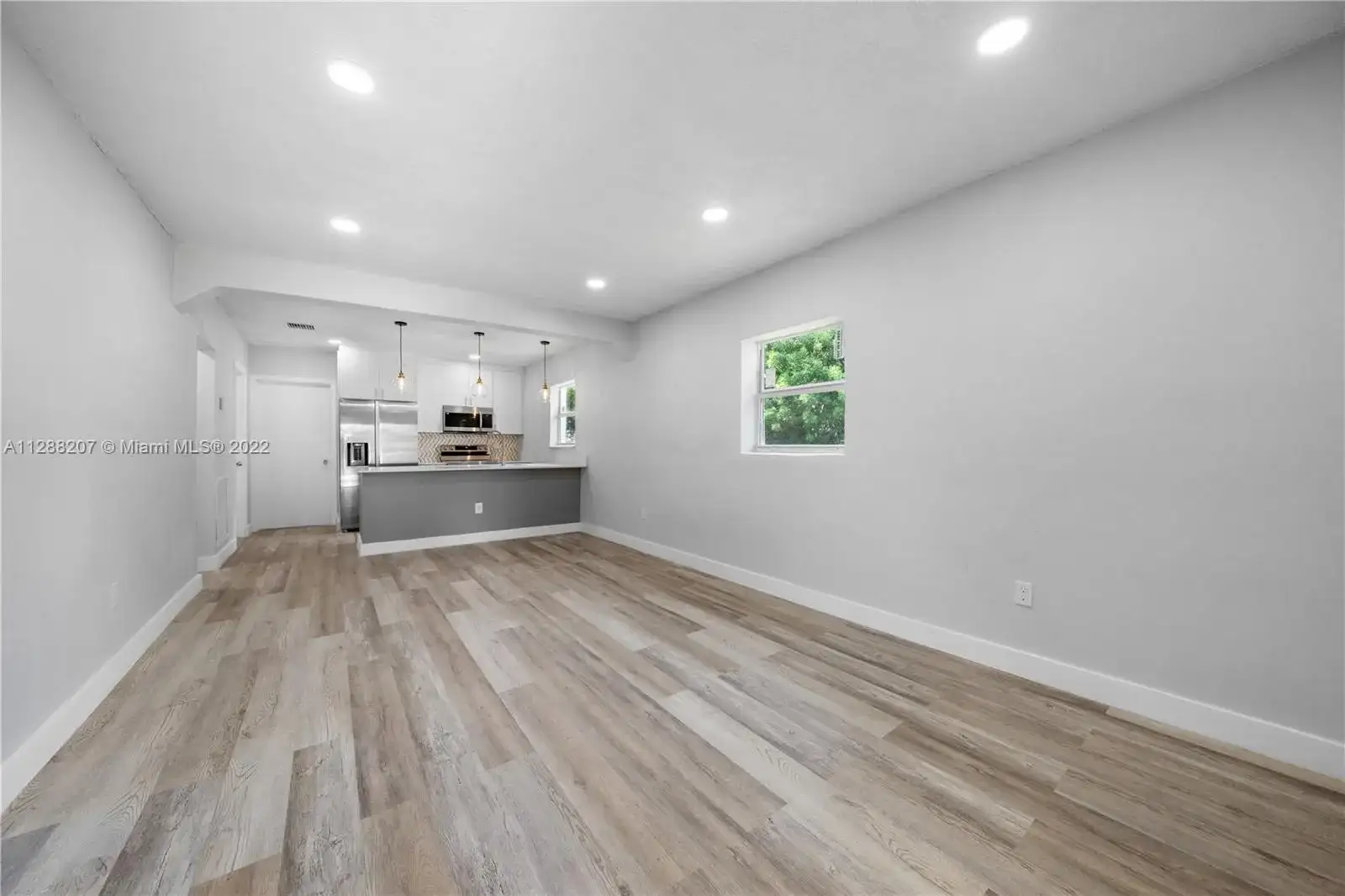 4622 SW 23rd St, West Park FL 33023 photo 5