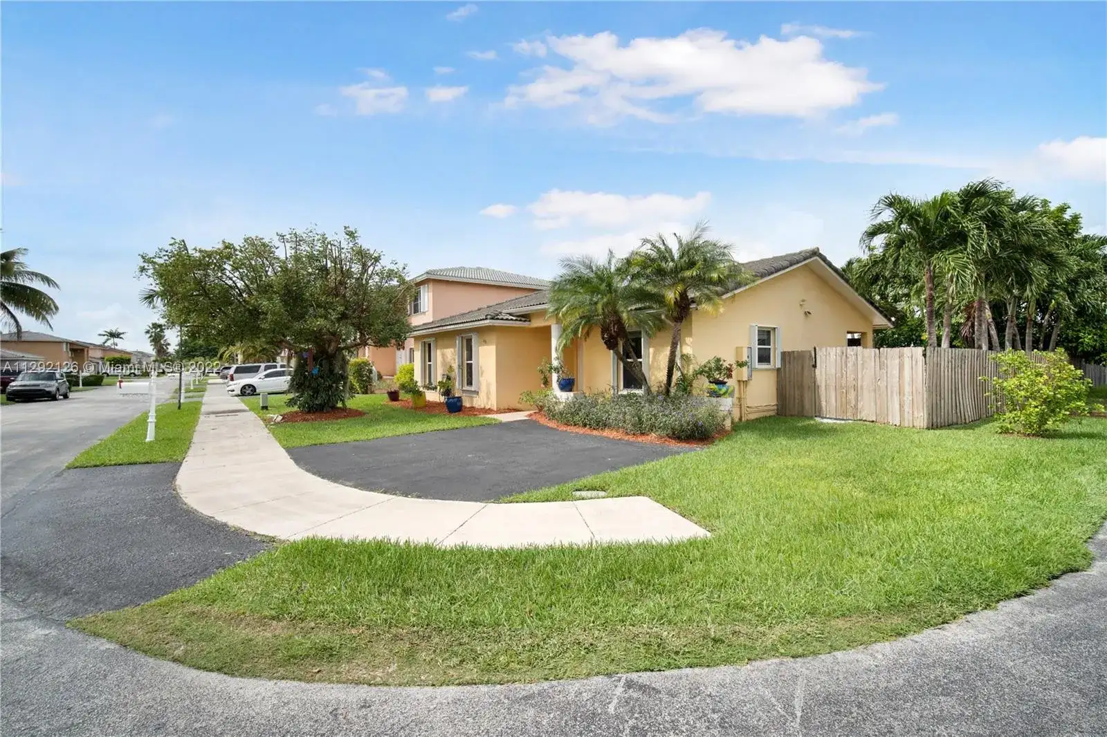 12071 SW 251st St, Homestead FL 33032 photo 2