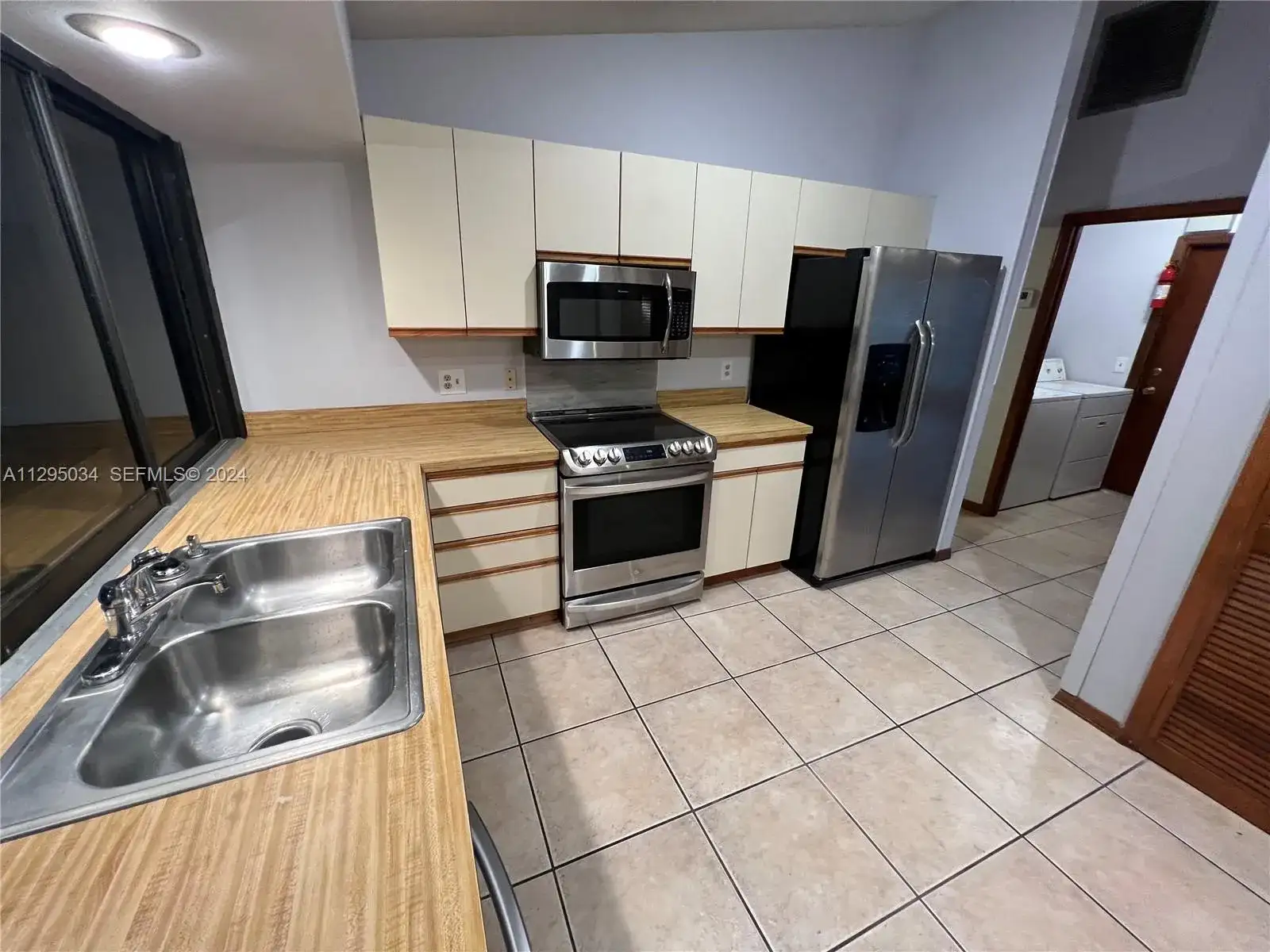 1921 SW Hickock Ter, Port St. Lucie FL 34953 photo 4