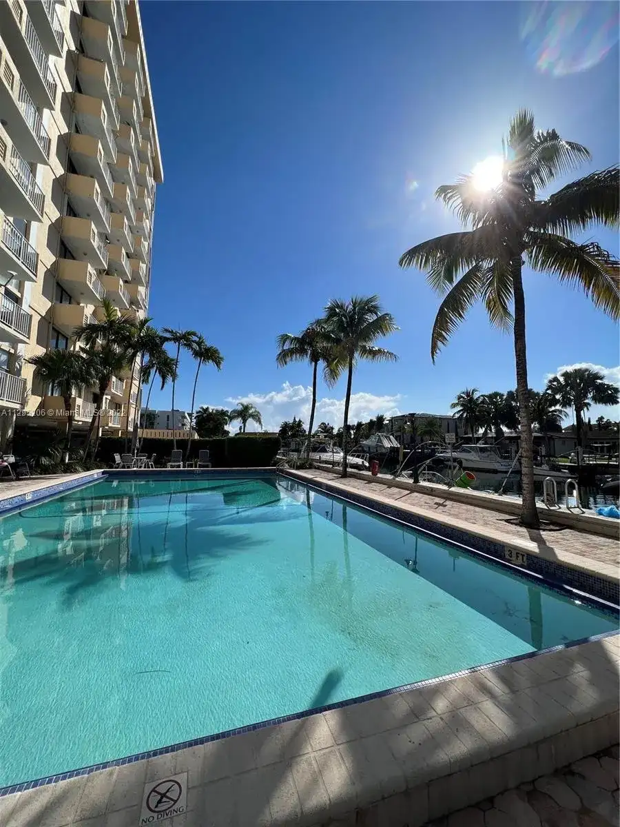 2350 NE 135th St # 812, North Miami FL 33181 photo 3