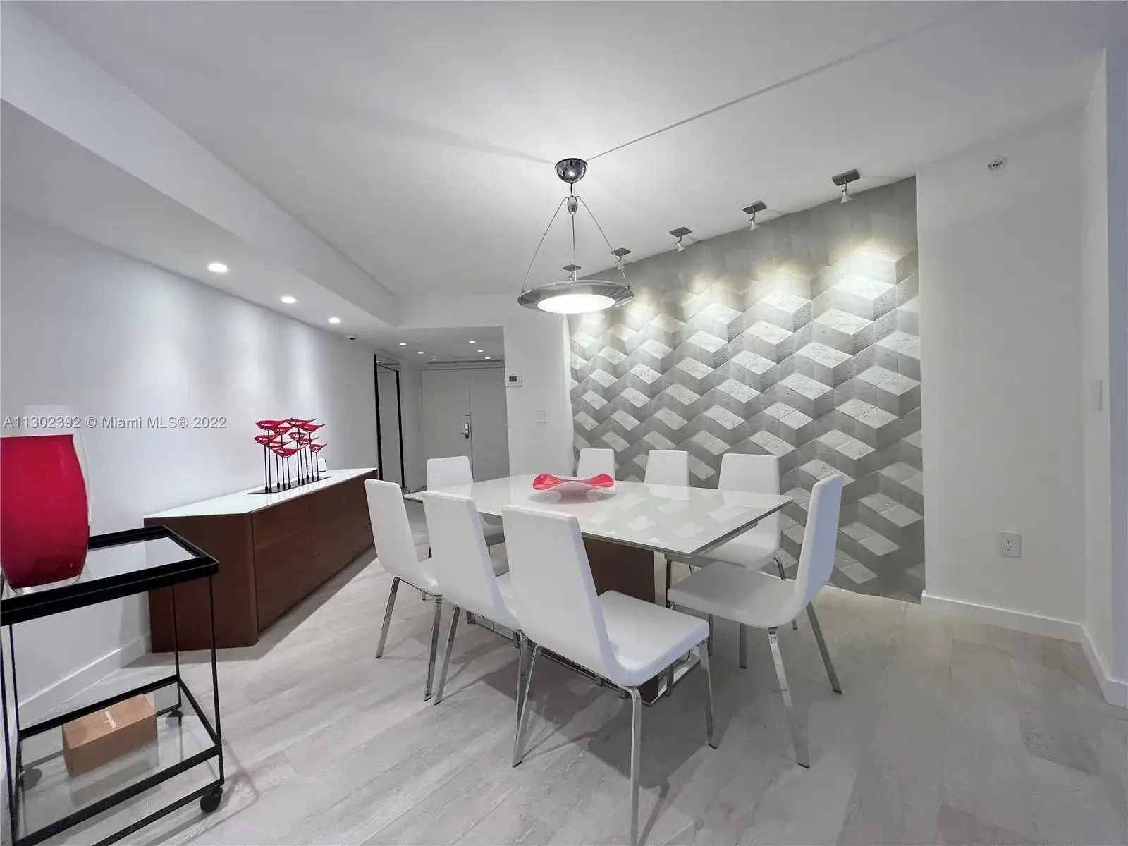 6301 Collins Ave # 3001, Miami Beach FL 33141 photo 2