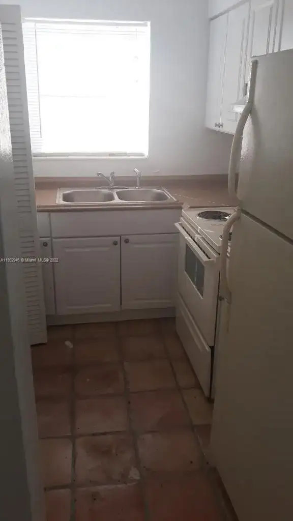 6520 Winfield Blvd # 103, Margate FL 33063 photo 2
