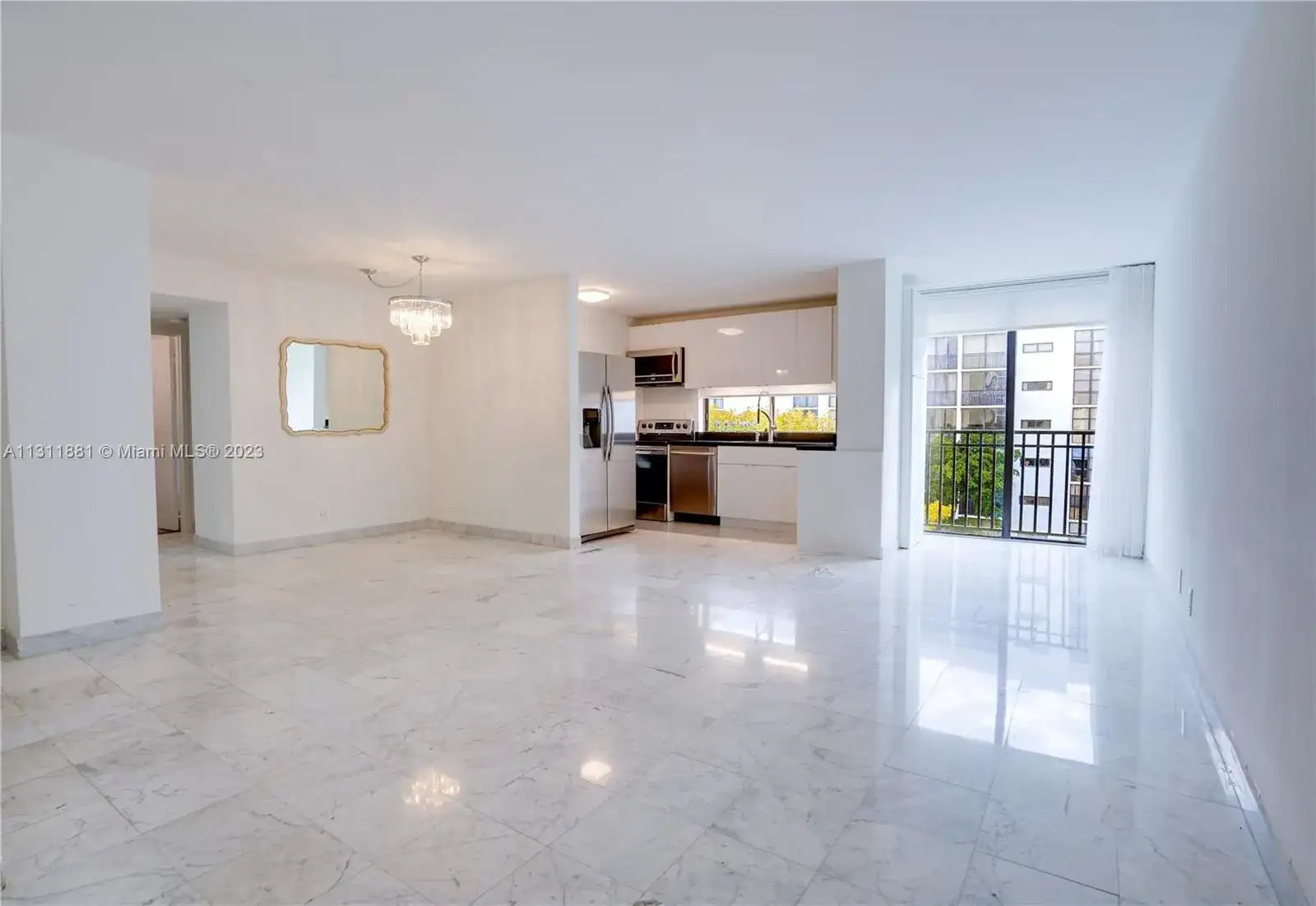 16919 N Bay Rd # 521, Sunny Isles Beach FL 33160 photo 2