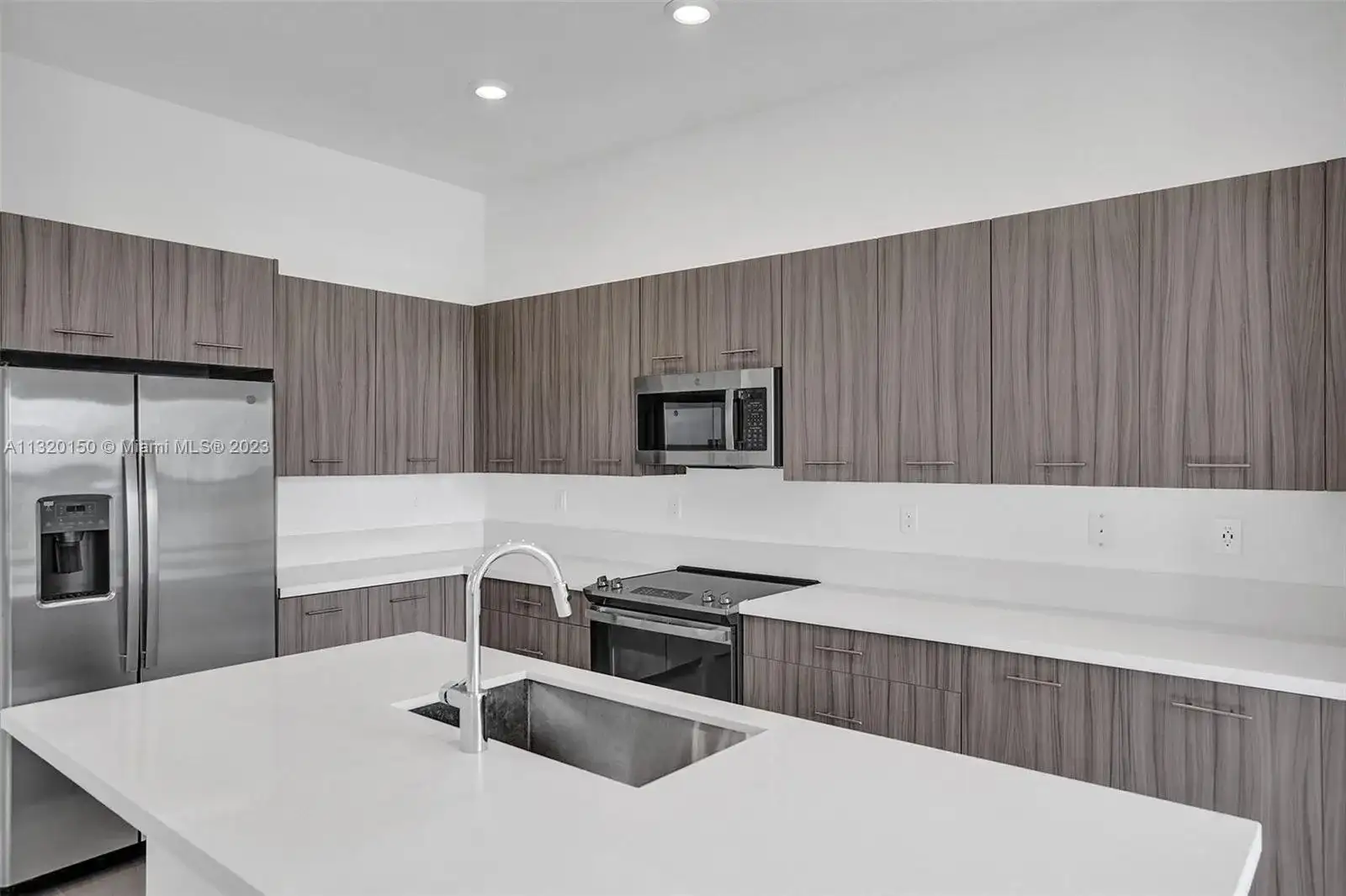 17334 SW 41st St, Miramar FL 33029 photo 5