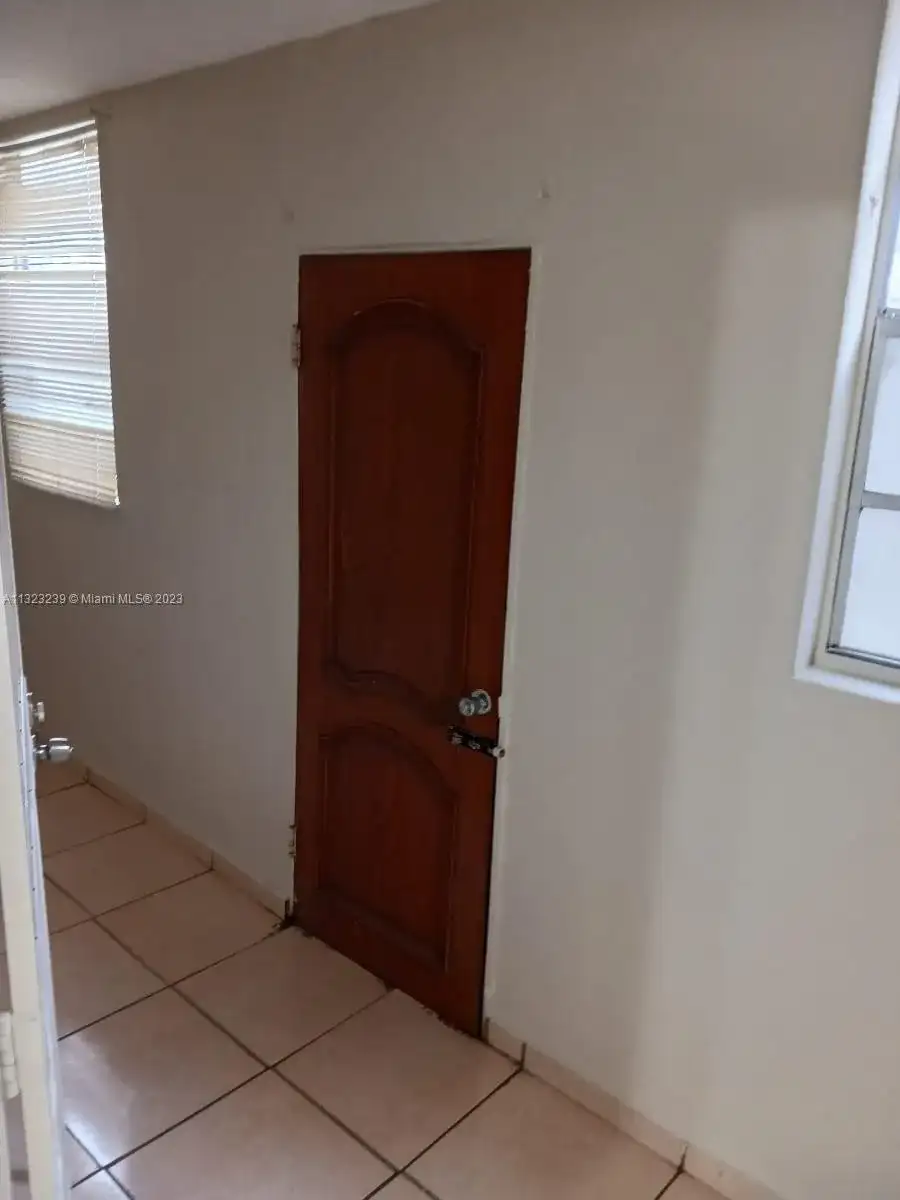 6575 W 4th Ave # 108, Hialeah FL 33012 photo 5